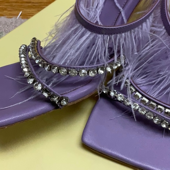 Song of Style Feather Heel Size: 8 - Picture 9 of 11